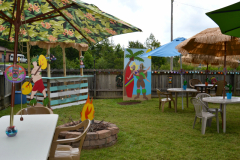 Tiki Bar & Photo Opportunities